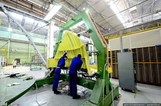 蘇霍伊公司客機(jī)車(chē)間印象 并不比波音空客差