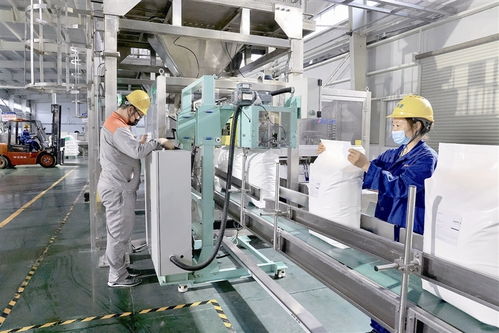 戴好口罩抓生產(chǎn) 全力以赴穩(wěn)增長 記者實地探訪部分企業(yè)如何防疫生產(chǎn)兩不誤